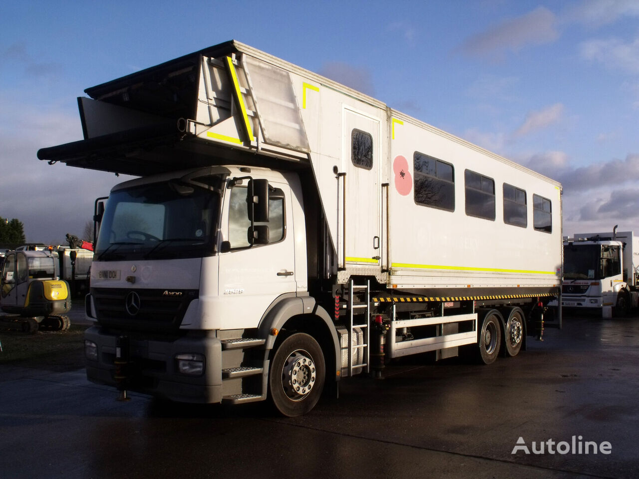 Mercedes-Benz AXOR 2529 ambulift