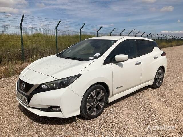 Nissan Leaf 40KWH hatchback