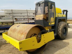 BOMAG Bw213 D-2 enkel trumvält