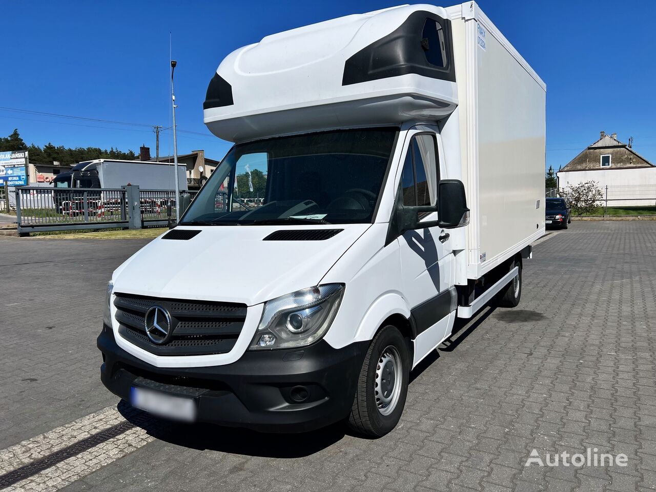 Mercedes-Benz Sprinter 319CDI V6 Kontener 8ep Chłodnia/Mroźnia + 230V + Grzani kylbil lastbil  < 3.5t