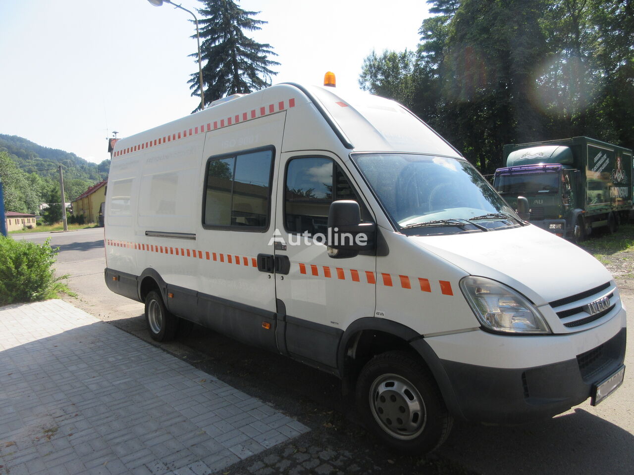 IVECO DAILY 50 C18V HMV 8 PLÄTZE AHK 3,5 T skåpbil