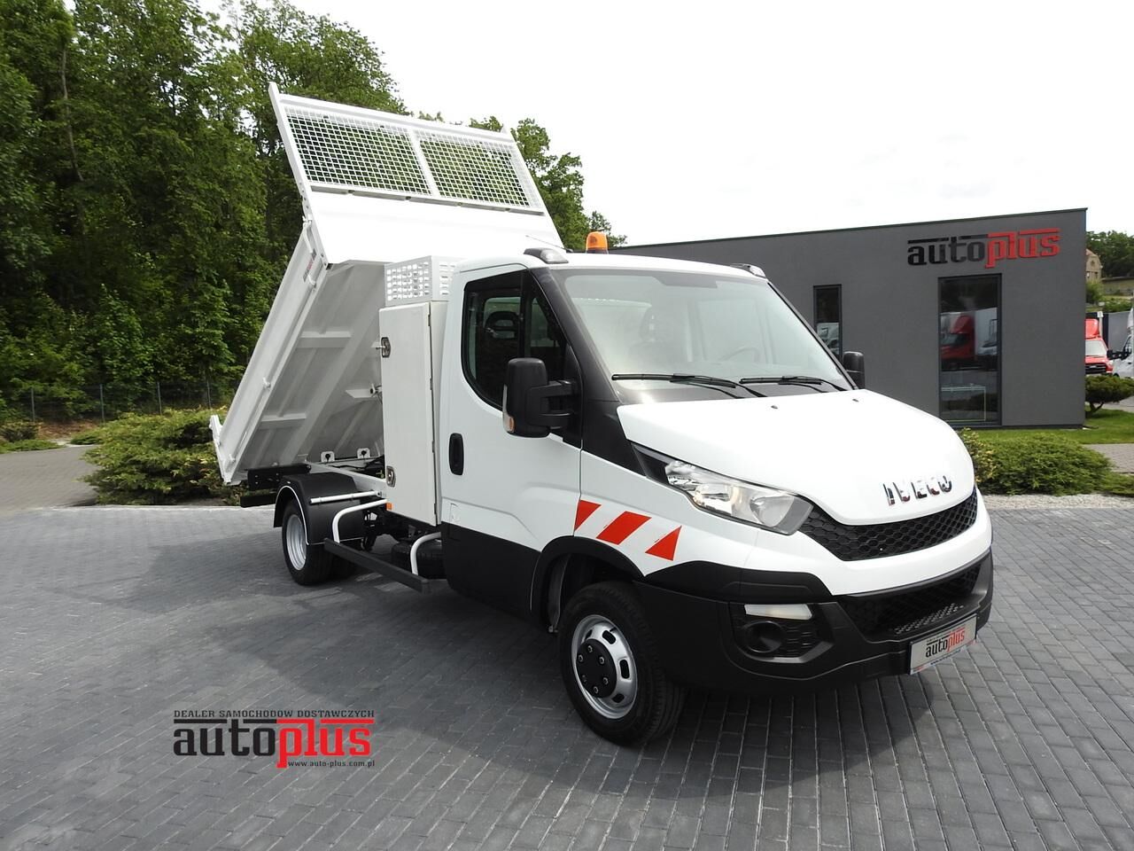 IVECO DAILY 35C15  tippbil